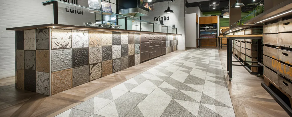 Restaurant "Tracce – Cir Food" in Modena - Tiles by Refin