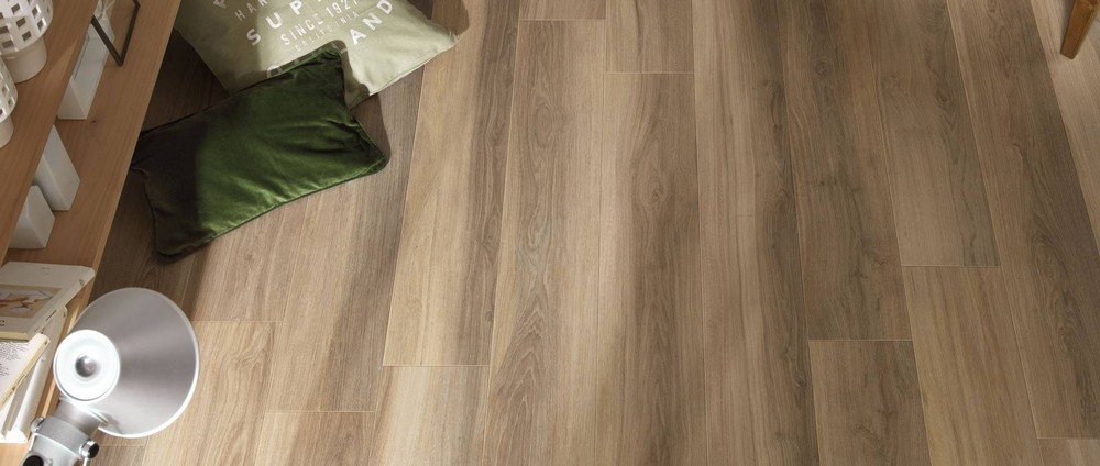 Wood effect porcelain stoneware tiles by Supergres